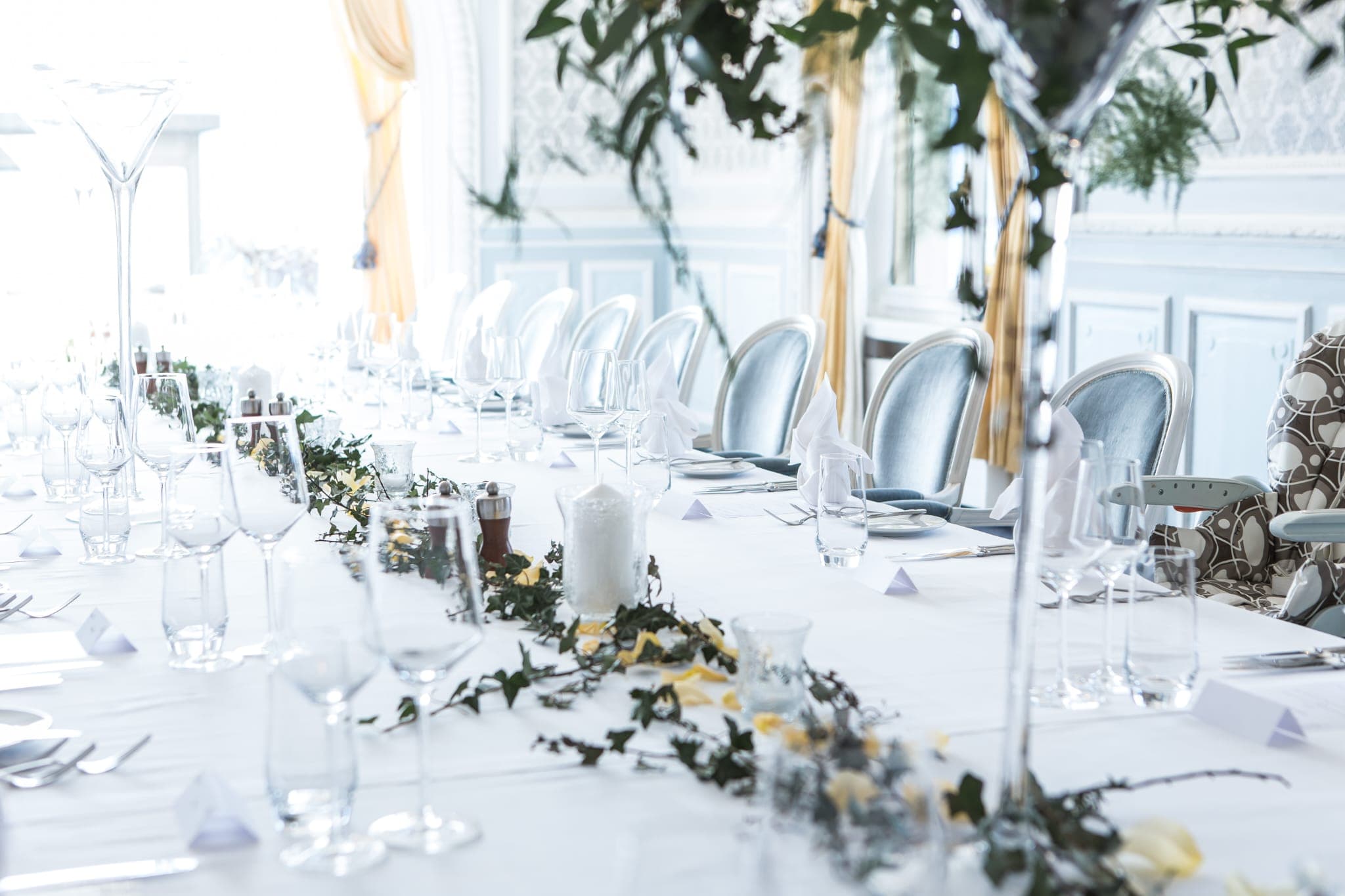 Budget mariage en Suisse : pourquoi tu vas dépenser 30% de plus que prévu (et comment l'éviter)